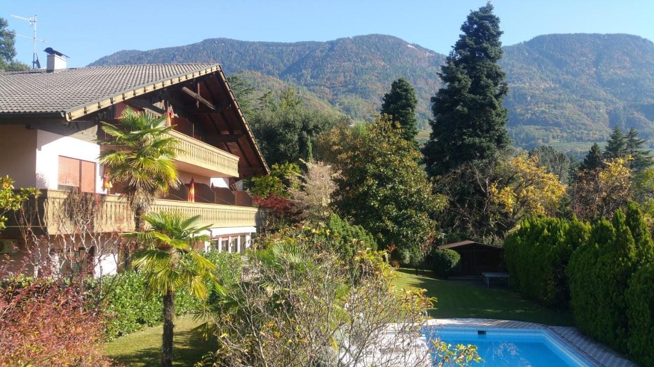 Hotel Schoenbrunn Merano Exterior photo