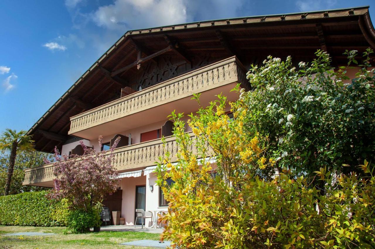 Hotel Schoenbrunn Merano Exterior photo